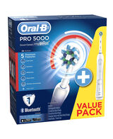 Oral-B PRO 5000 Electric Toothbrush 2 Handle Pack incl. 4 Brush Head Refills & Travel Case